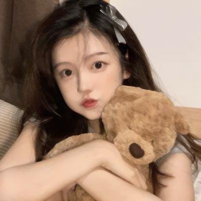 星与月是天上的洞海报